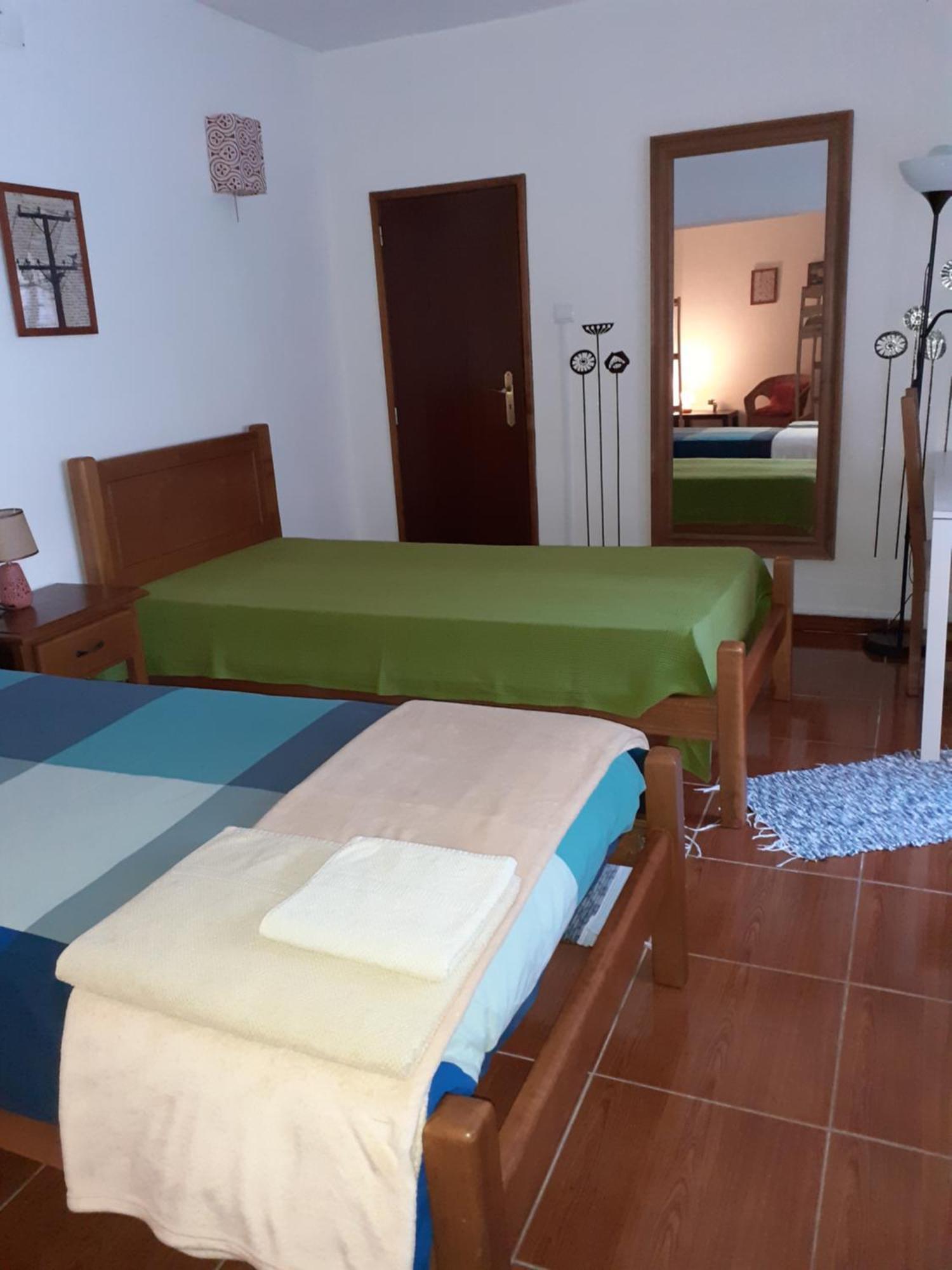 Casa Da Tauria Hotell Atouguia Da Baleia Eksteriør bilde